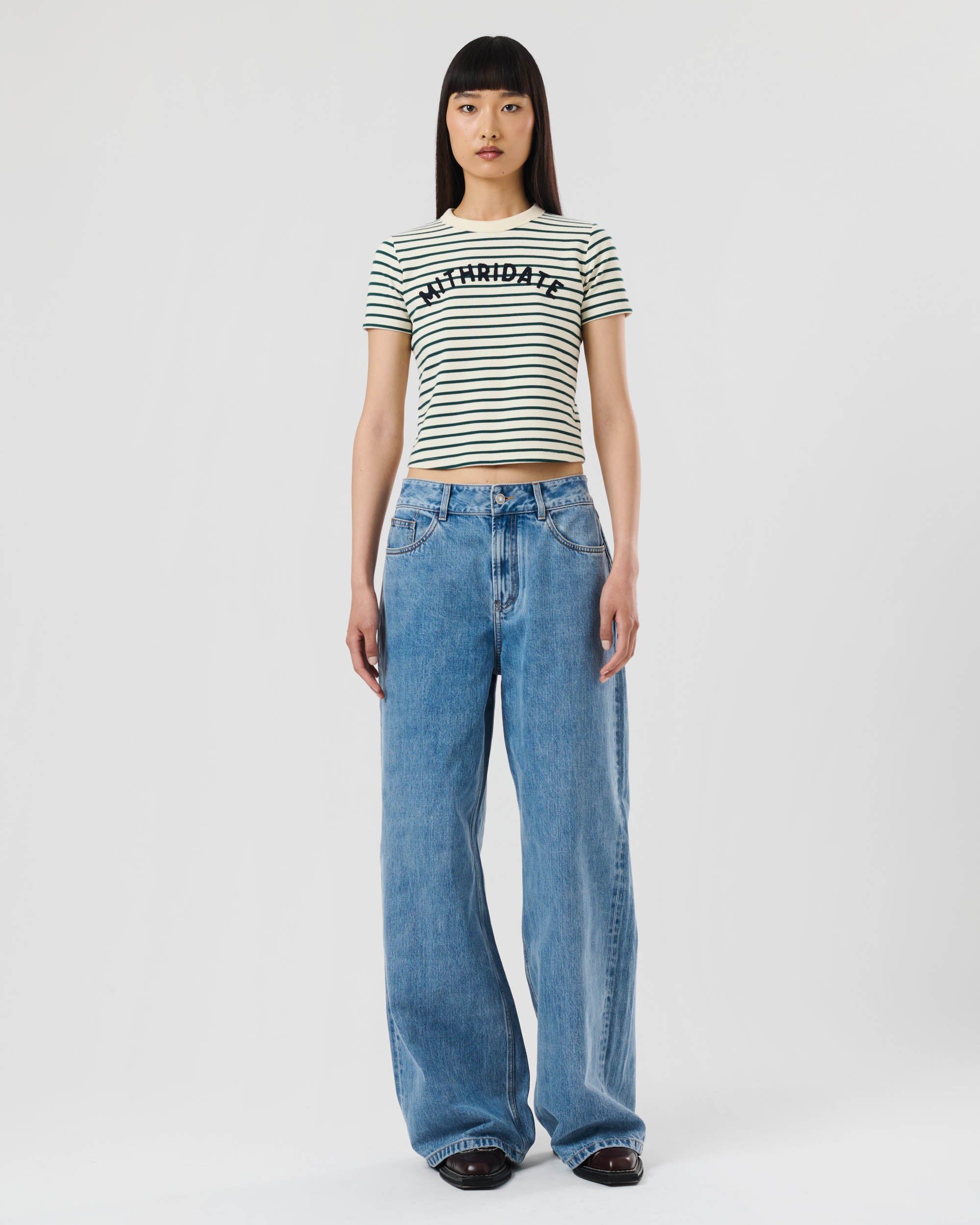 Women's Relaxed Cut Jeans